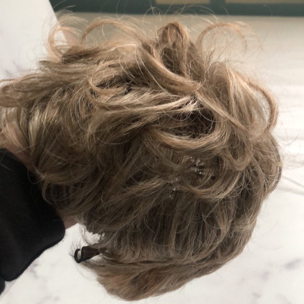 Estetica Designs Wig Petite Kate Ash Brown With Platinum Blonde Blend - Picture 14 of 16